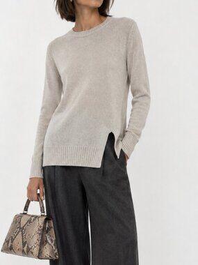 Brochu Walker Holt cream cashmere Sweater Sz M side slit